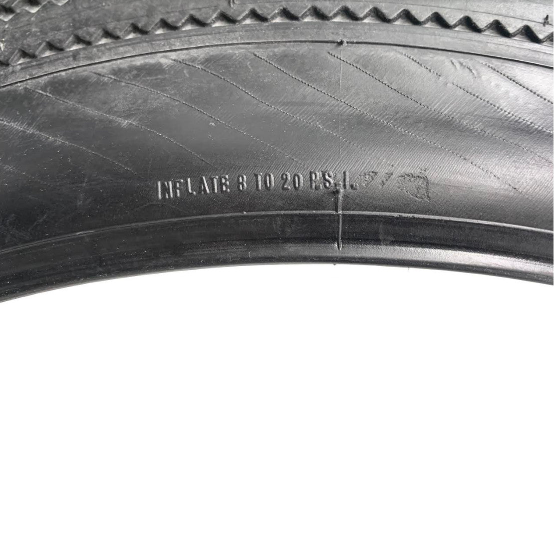 Vee ZigZag 26x4.0 Fat Bike Tire | The Bikesmiths